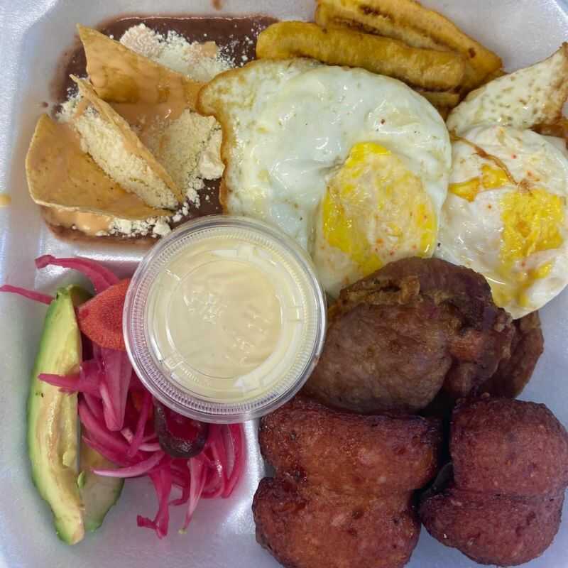 Best Food Truck for Honduran Cuisine in Raleigh, NC-Fimaha Food Truck (20)
